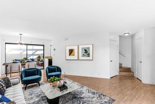 115-8427 Via Mallorca, La Jolla, CA, 92037 | Card Image