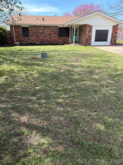 103 Paul St, Ardmore, OK, 73401-8684 | Card Image