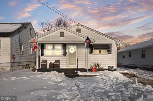 409 Lippincott Ave, RIVERSIDE, NJ, 08075-4016 | Card Image