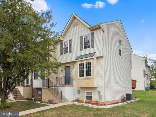 20138 Daniels Cir, HAGERSTOWN, MD, 21742-8135 | Card Image