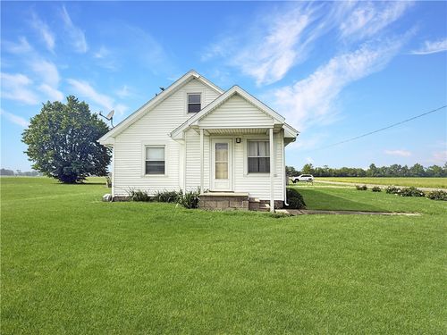 9533 N 150th Street, Casey, IL, 62420 | Card Image