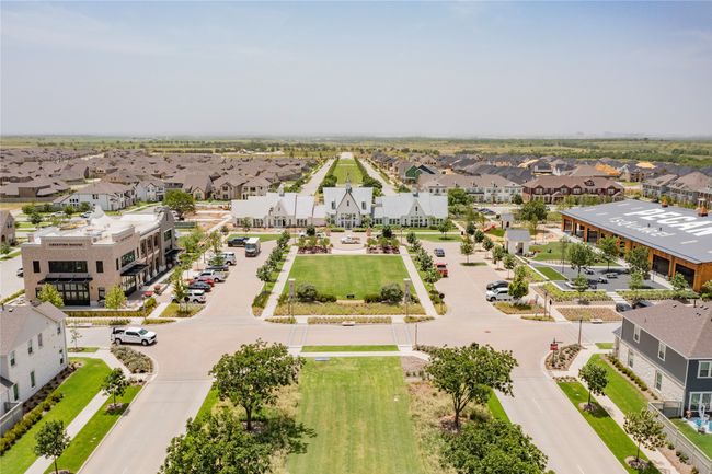 Aerial perspective of suburban area | Image 28