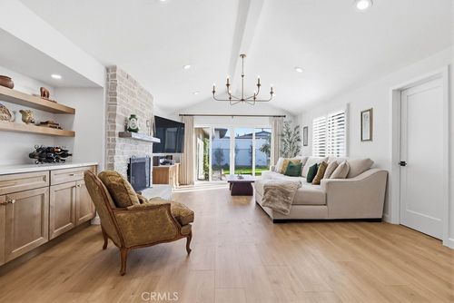 3326 Hackett Ave, Long Beach, CA, 90808-4118 | Card Image