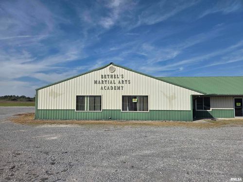 ste-3-309 Small St, Harrisburg, IL, 62946-3357 | Card Image