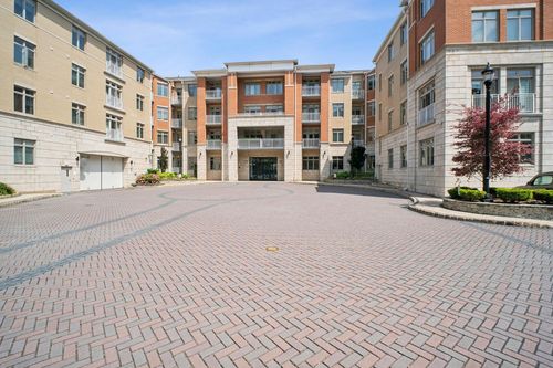 apt-111-7400 River Rd, North Bergen, NJ, 07047-7222 | Card Image