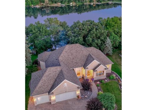 676 118th St, Amery, WI, 54001-7400 | Card Image