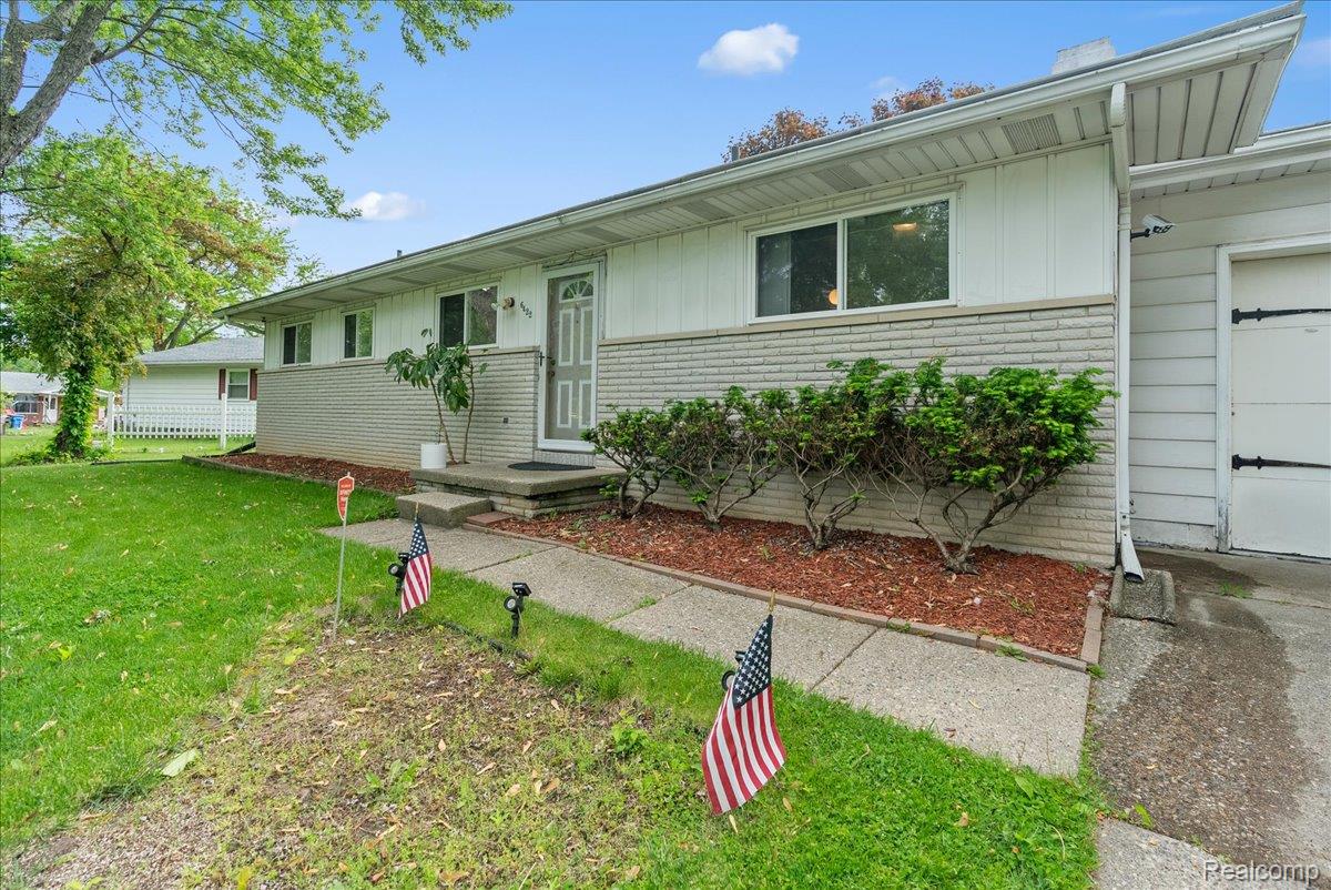 Residential in Lansing 3