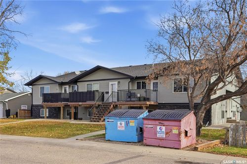5-29 1st Ave N, Martensville, SK, S0K2T2 | Card Image