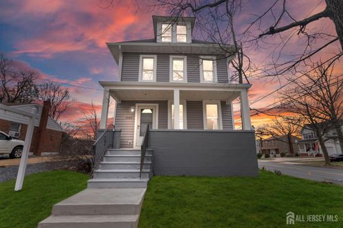 5000 Jackson Ave, PENNSAUKEN, NJ, 08110-1932 | Card Image