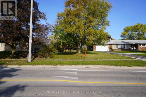 157 Churchill Rd N, Halton Hills, ON, L7J2H9 | Card Image