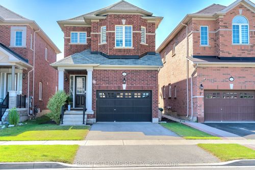 141 Morningside Dr, Georgetown, ON, L7G0M3 | Card Image