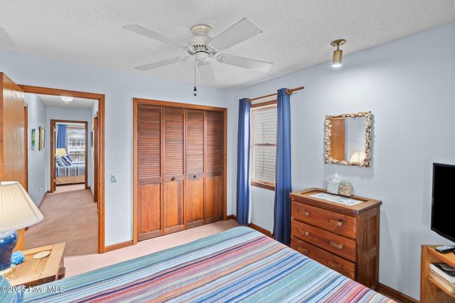210 W Beach Dr, House other with 4 bedrooms, 2 bathrooms and null parking in Oak Island NC | Image 25