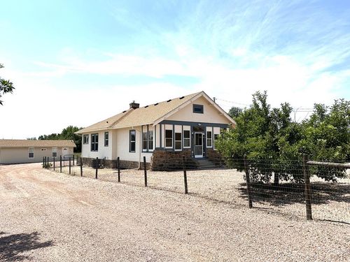614 S Broadway, Penrose, CO, 81240-9002 | Card Image