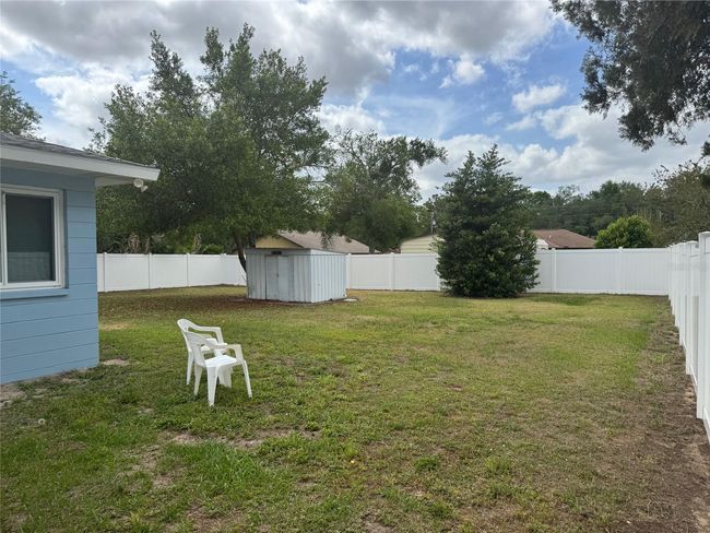 21570 Sw Raintree St, House other with 2 bedrooms, 2 bathrooms and null parking in Dunnellon FL | Image 26