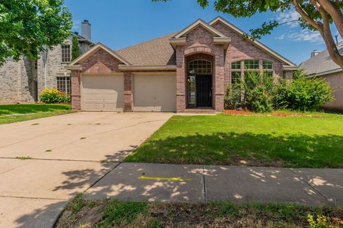 6736 Braeview Dr, Fort Worth, TX, 76137-6314 | Card Image