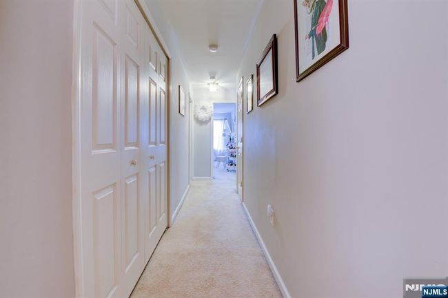 179 Riverwalk Way, Townhouse with 2 bedrooms, 3 bathrooms and null parking in Clifton NJ | Image 26