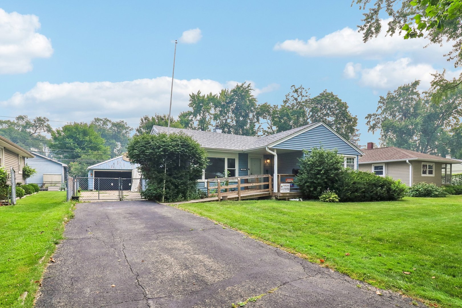 Residential in Rolling Meadows 3