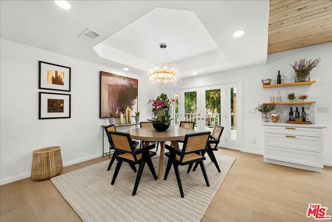 APT-11 - 4414 Moorpark Way, Townhouse with 2 bedrooms, 3 bathrooms and null parking in Toluca Lake CA | Image 11