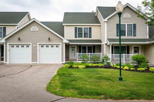 5 Intervale Outlook Cir, Intervale, NH, 03845 | Card Image