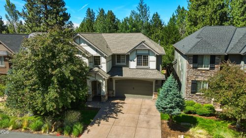20106 Stonegate Dr, Bend, OR, 97702-9198 | Card Image