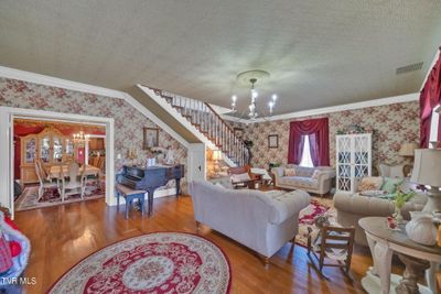 8712 Hwy 19e, House other with 4 bedrooms, 2 bathrooms and null parking in Roan Mountain TN | Image 2