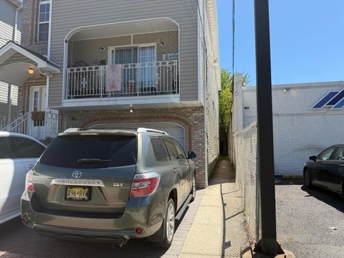 1-414 W Grand St, Elizabeth, NJ, 07202-1949 | Card Image