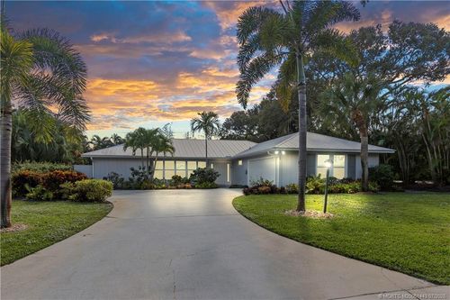 7 Riverview Dr, Stuart, FL, 34996-6314 | Card Image