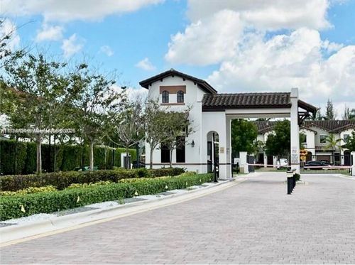 apt-212-10620 Nw 88th St, Doral, FL, 33178-3464 | Card Image