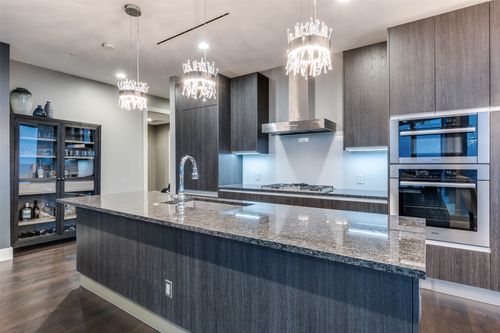 apt-1903-3130 N Harwood St, Dallas, TX, 75201-1120 | Card Image