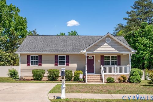 507 Yellowstone Dr, Hopewell, VA, 23860-3042 | Card Image