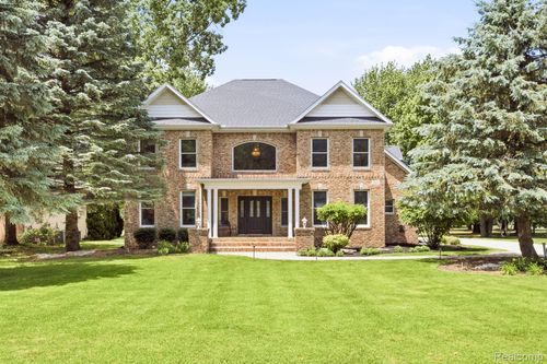 3269 Saint Andrews Dr, Port Huron, MI, 48060-2325 | Card Image
