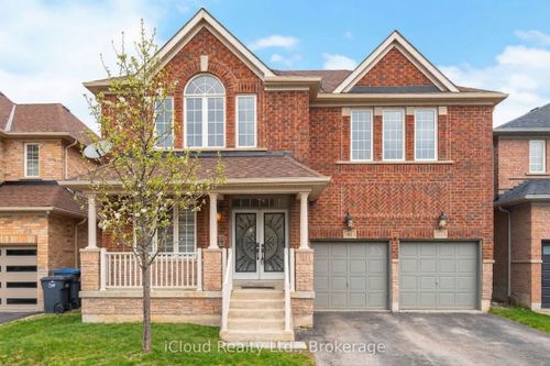 81 Crown Victoria Drive W, Brampton, ON, L7A3X1 | Card Image