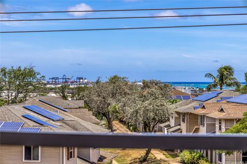 402-1015 Ala Napunani St, Honolulu, HI, 96818-1730 | Card Image