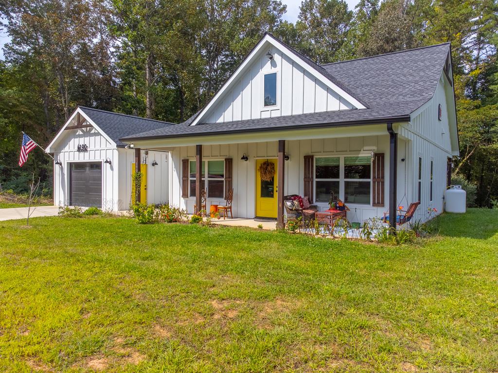 Residential in Hayesville