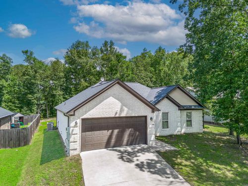 216 Diamondhead Dr, Hot Springs, AR, 71913-2218 | Card Image