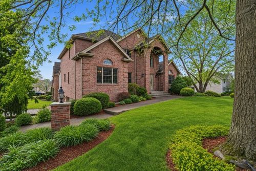 1000 Fawn Valley Dr, Canonsburg, PA, 15317-8513 | Card Image
