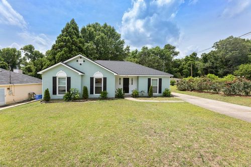 7935 Crescent Dr, Columbus, GA, 31909-1619 | Card Image