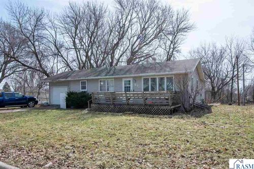 471 Sky View Ave, Lafayette, MN, 56054-9728 | Card Image