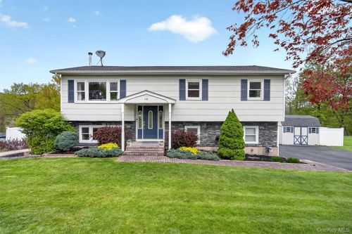 48 Jones Dr, Highland Mills, NY, 10930-2710 | Card Image