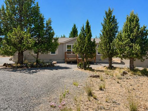 4647 Umatilla Loop, Prineville, OR, 97754-8595 | Card Image