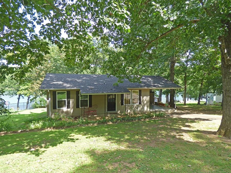 Lakeshore Dr, Cherokee Village, AR 72529