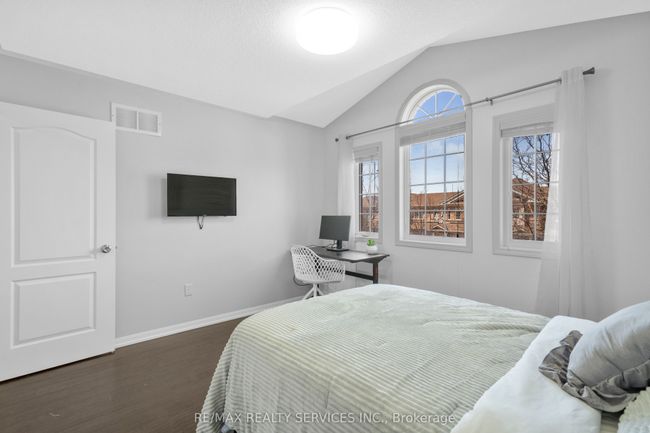 31 Sedgeway Hts, House attached with 3 bedrooms, 4 bathrooms and 3 parking in Vaughan ON | Image 22