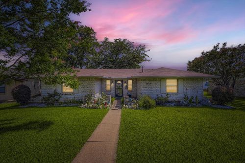 3814 Calgary Ct E, Irving, TX, 75062-2903 | Card Image
