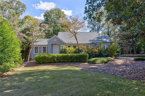 615 S College St, Auburn, AL, 36830-5803 | Card Image