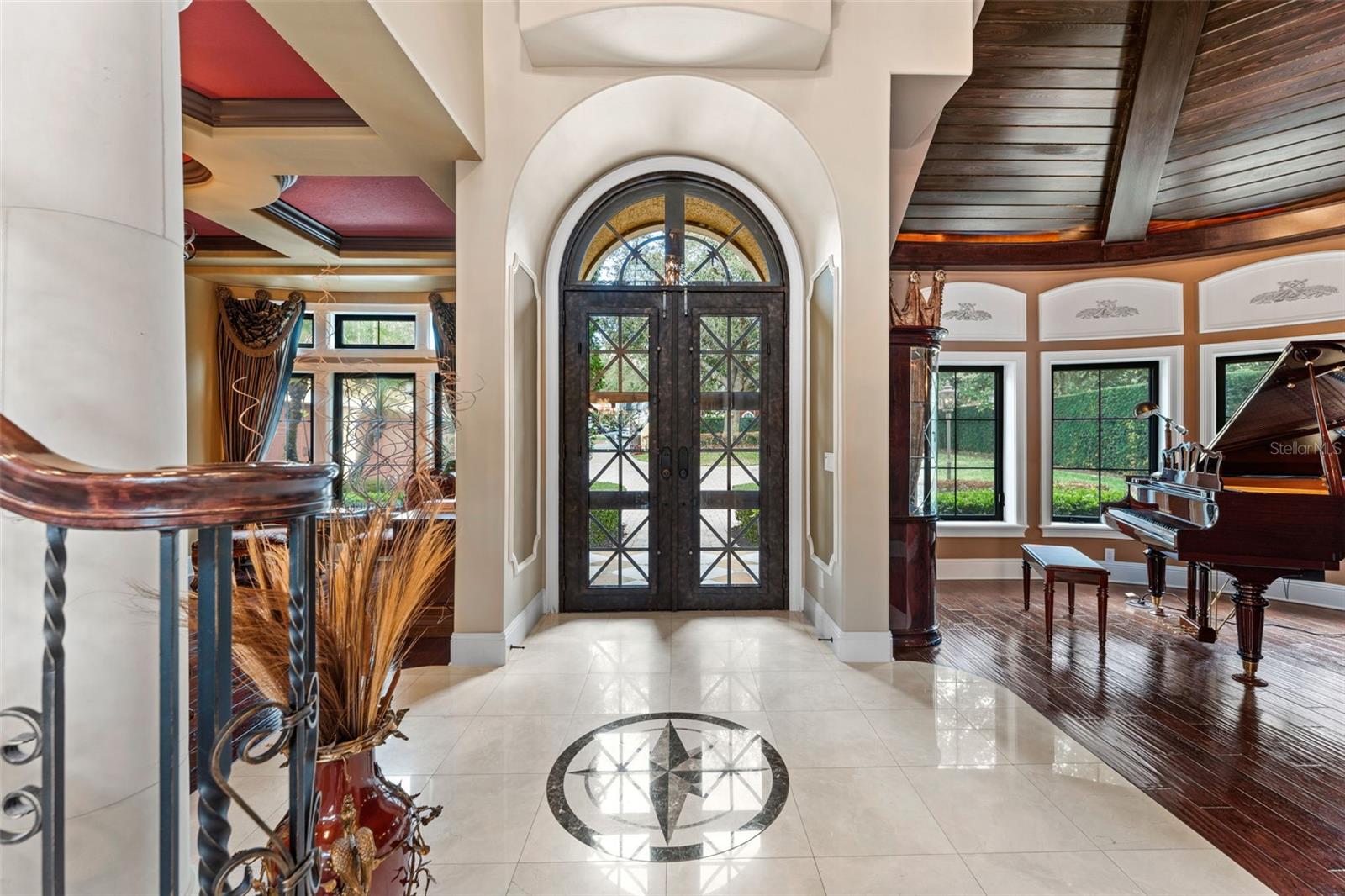 Residential in WINDERMERE 5