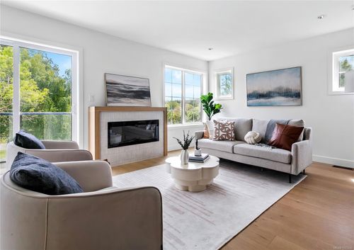 unit-5-3907 Cedar Hill Rd, Saanich, BC, V8P3Z8 | Card Image