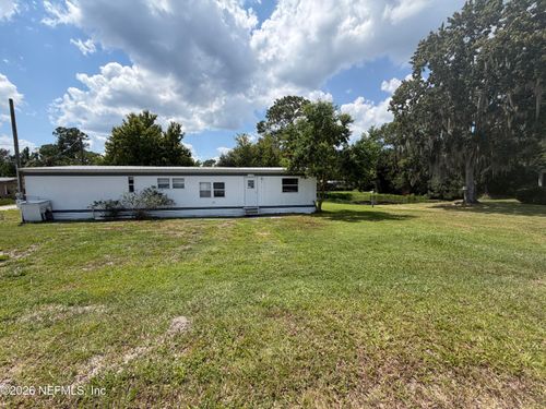 110 Peninsular Dr, Crescent City, FL, 32112-4855 | Card Image