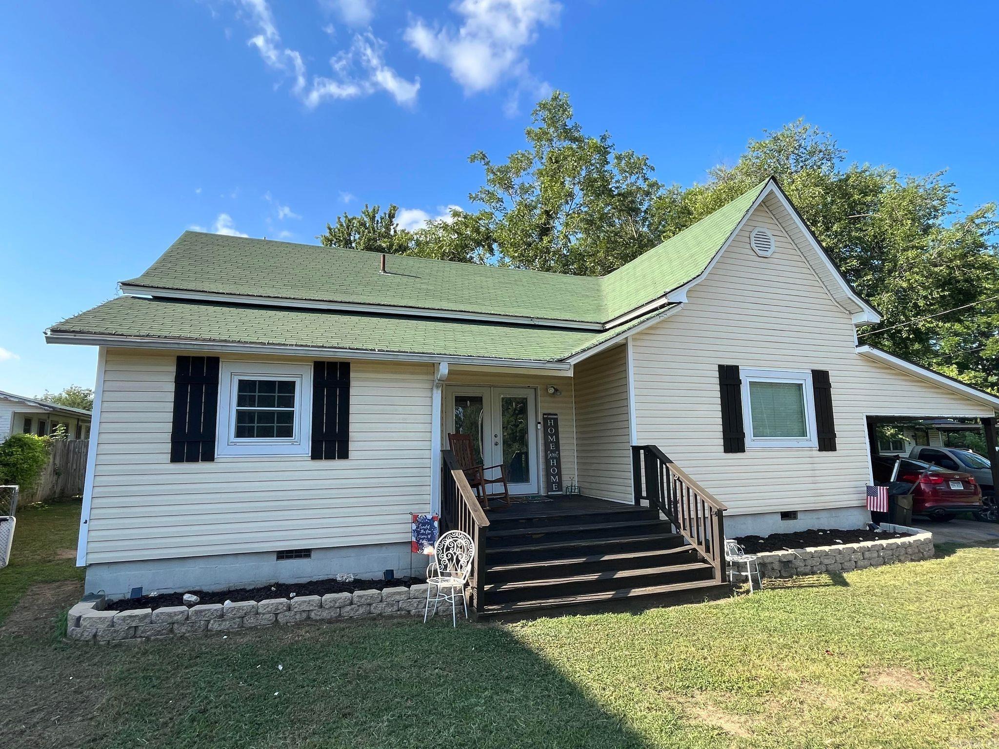 Spring Ave, Mena, AR 71953 #1
