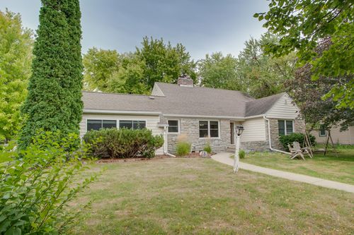 1100 13th St S, Moorhead, MN, 56560-3727 | Card Image
