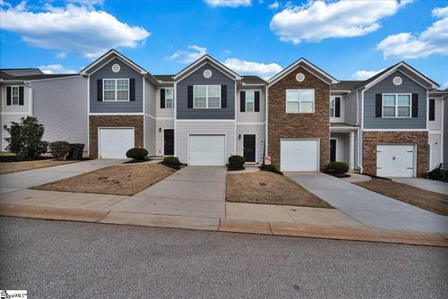 105 Moorlyn Ln, Greer, SC, 29650-0992 | Card Image
